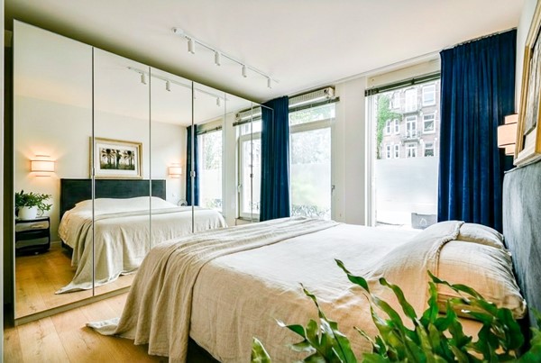 Medium property photo - Van Oldenbarneveldtplein, 1052 JL Amsterdam